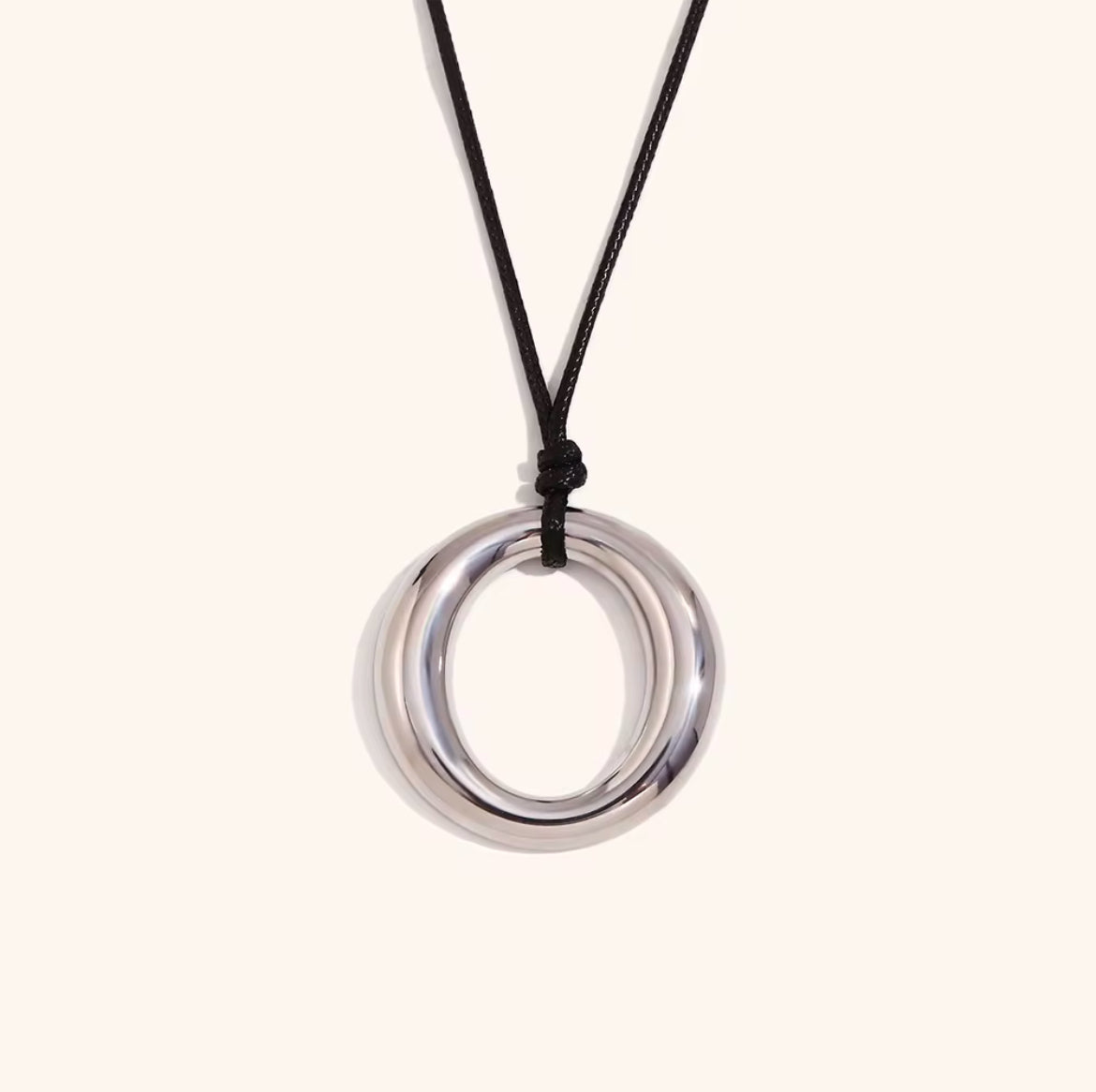 Oval Vintage Style Pendant Necklace