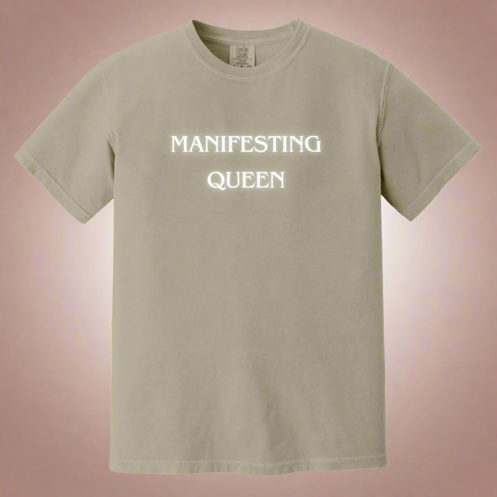 Manifesting Queen GLOW T-shirt